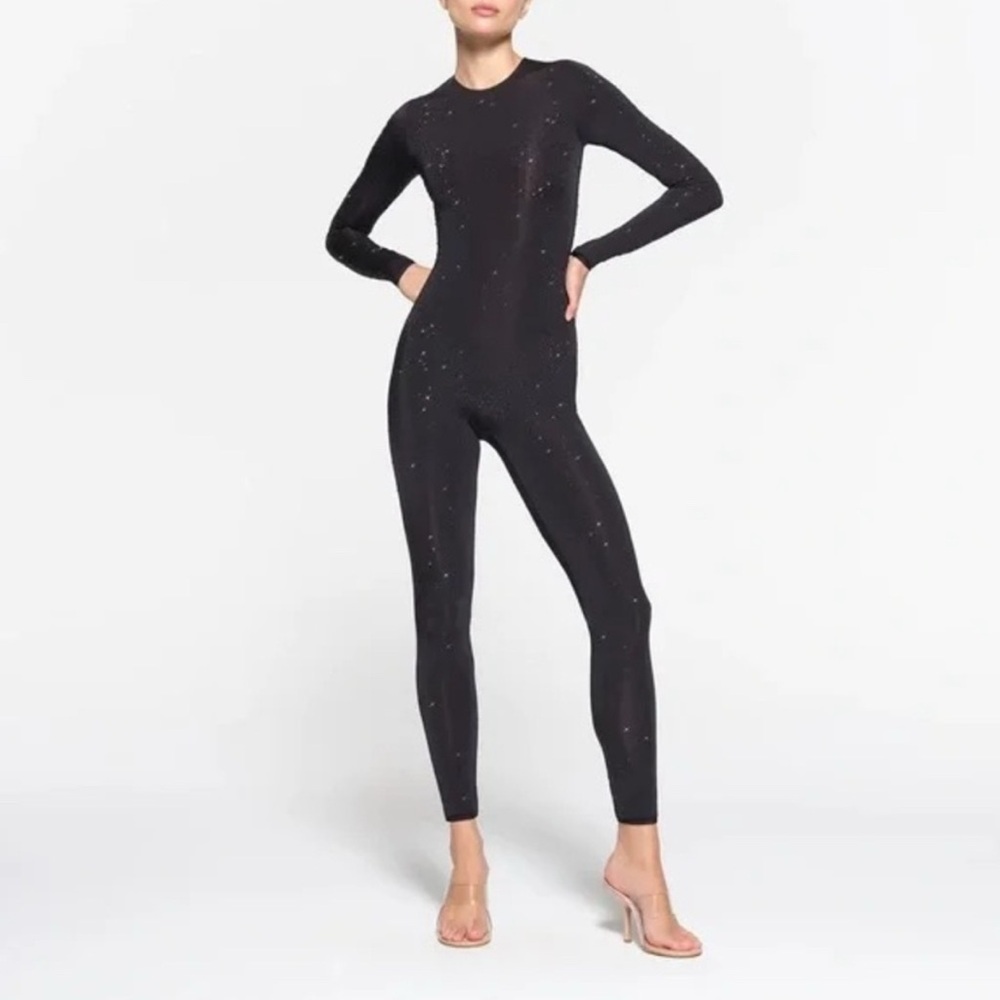 SKIMS x SWAROVSKI Long Sleeve Catsuit Onyx
